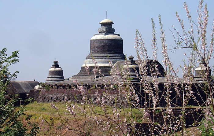 Dukkanthein Pagoda