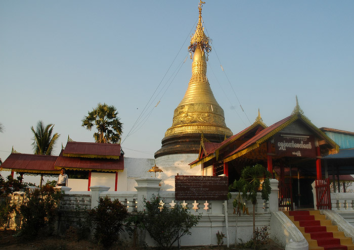 Three famous hilltop pagodas in Thandwe
