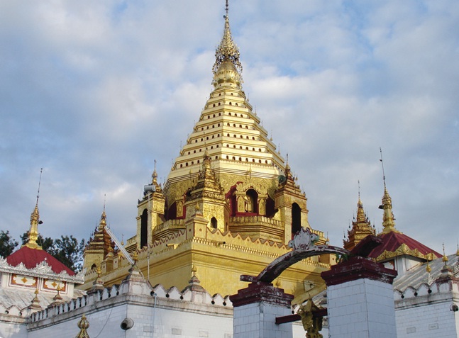 Yadana Man Aung Pagoda