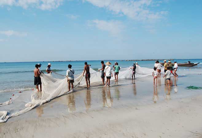 ngwesaung-beach4.jpg